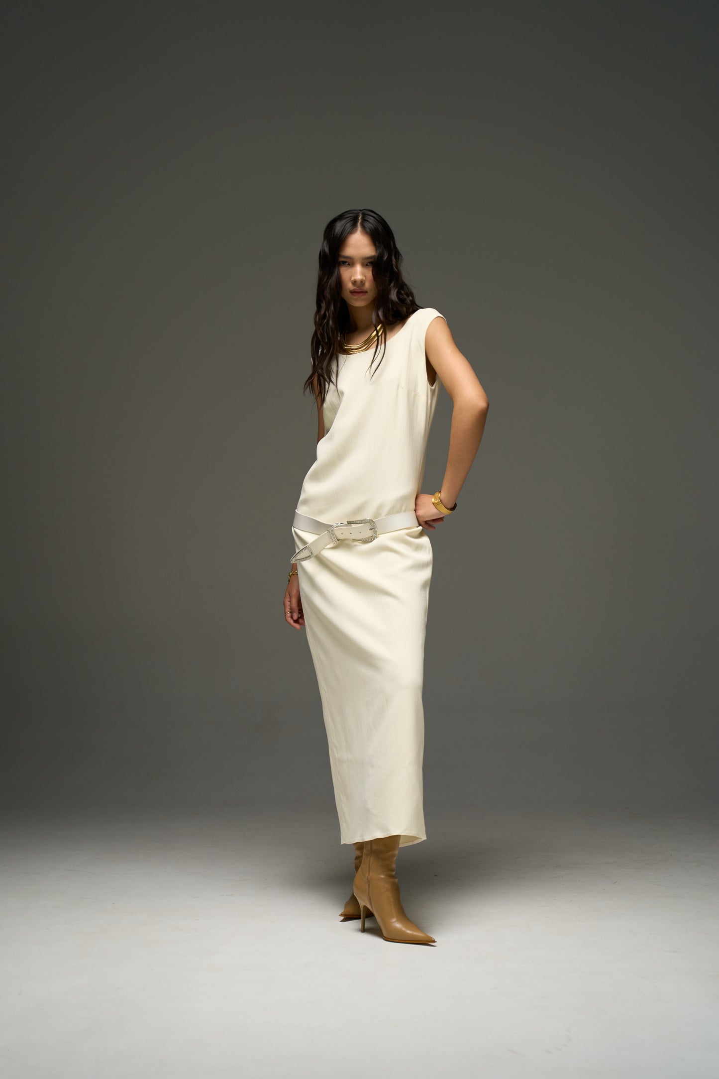 Aq dress in ivory