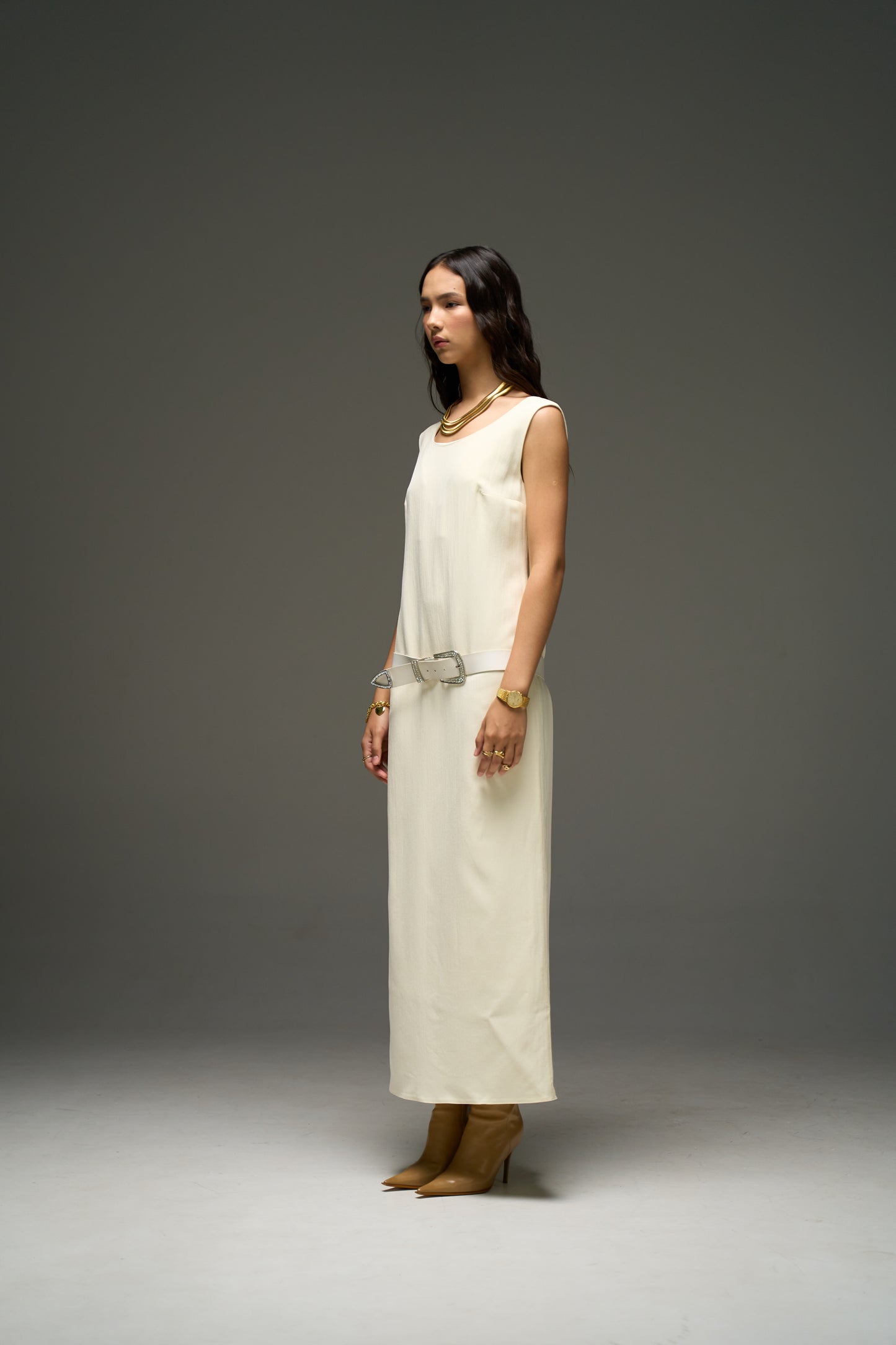 Aq dress in ivory