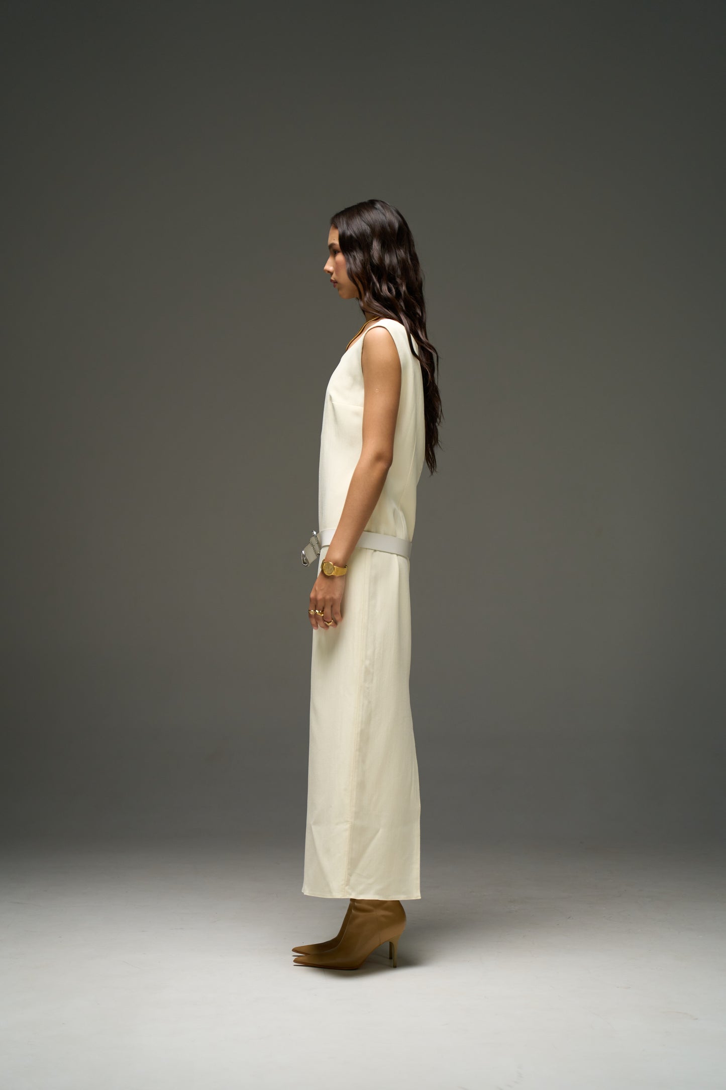 Aq dress in ivory