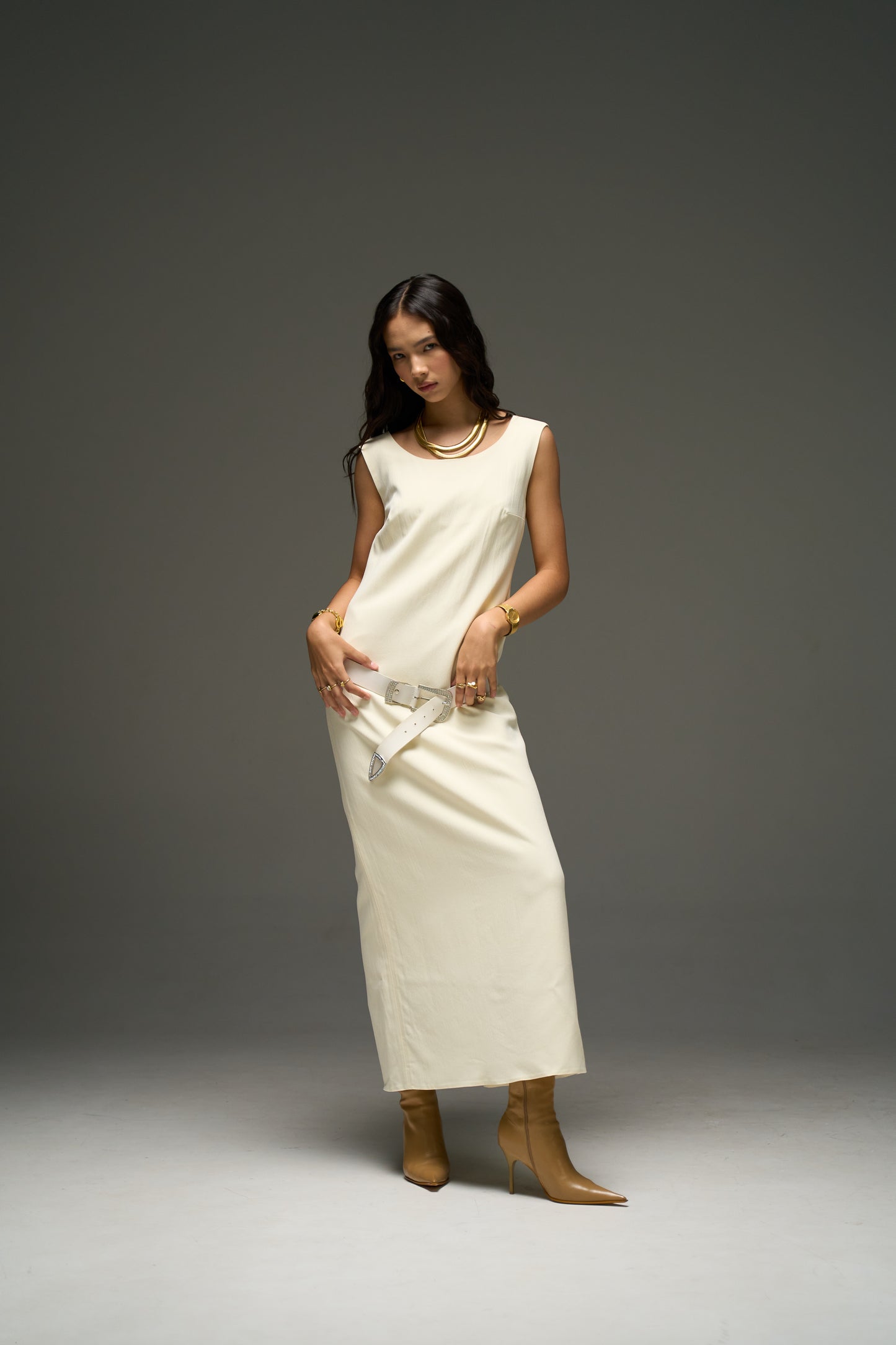 Aq dress in ivory