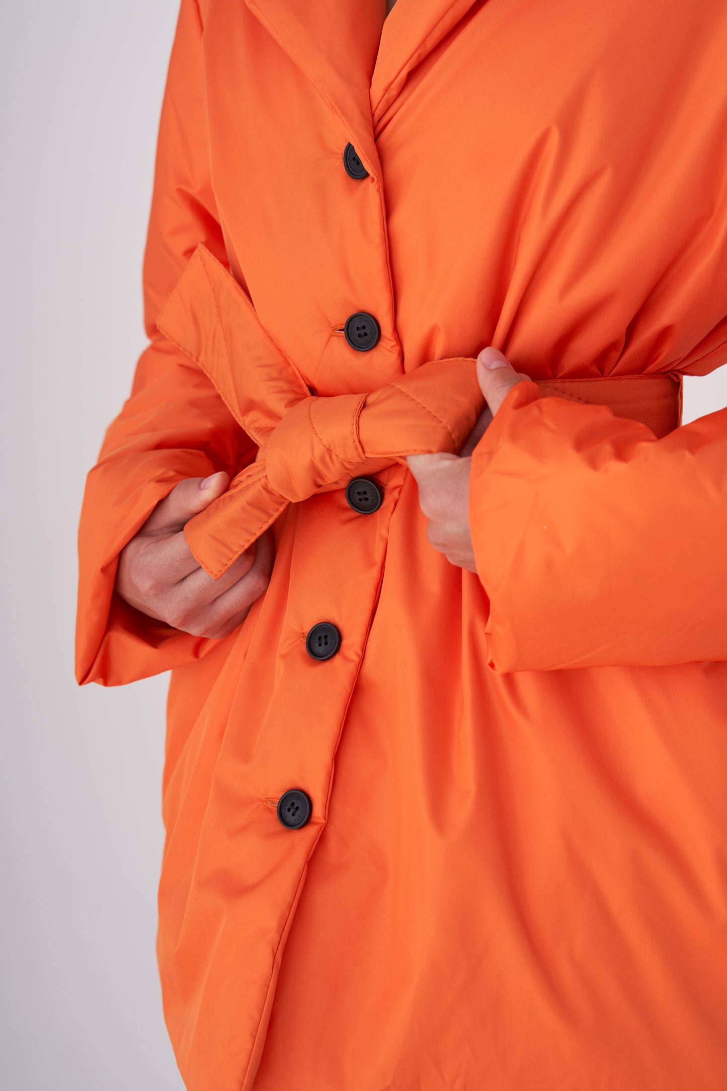 GAU coat short in orange