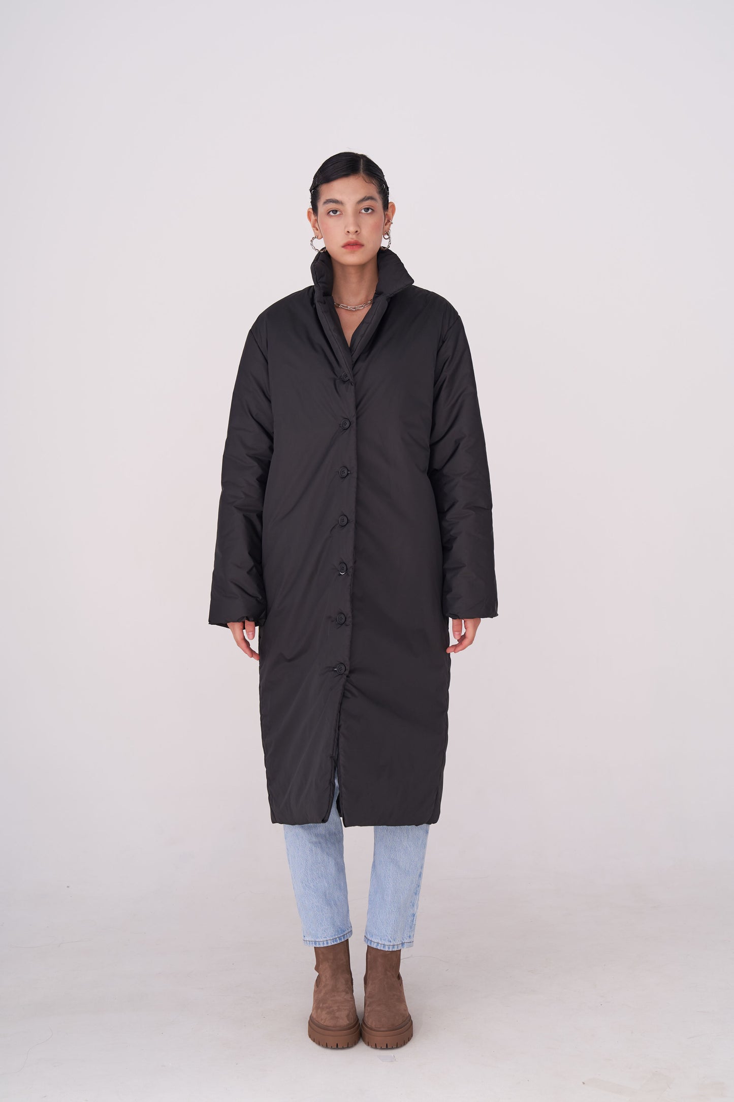 GAU coat long in black