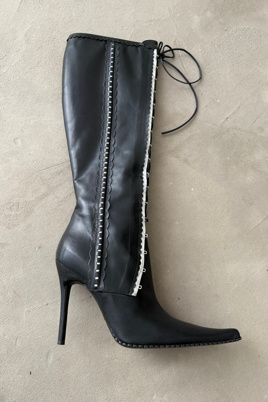 Gerardina Di Maggio Vintage Leather Boots in black