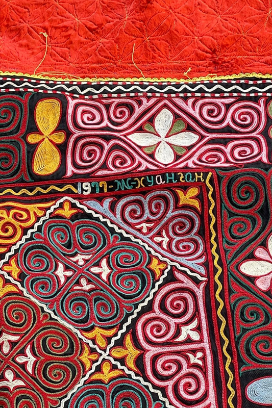 Vintage Qazaq wall hanging Tus kiiz #22