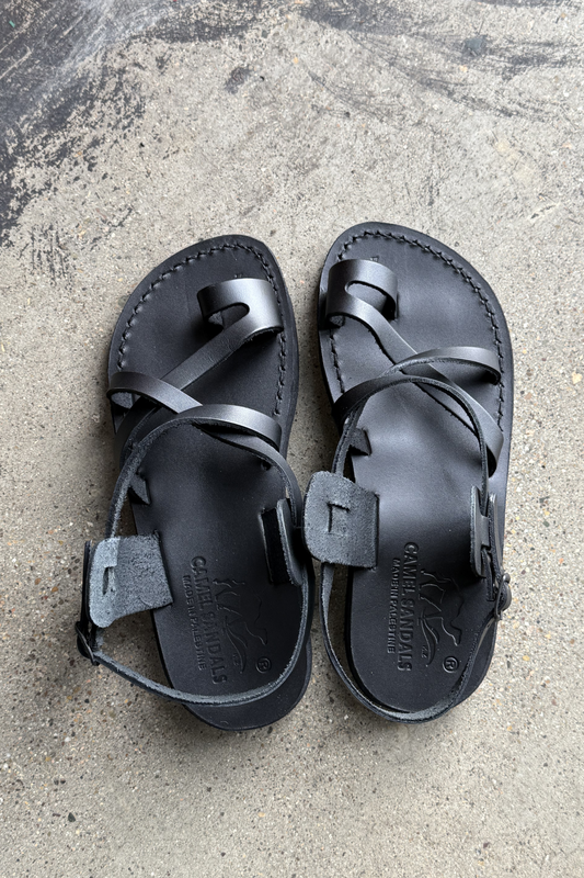Leather Sandals in black