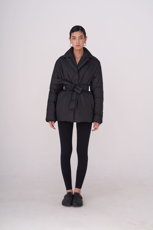 GAU coat short in black