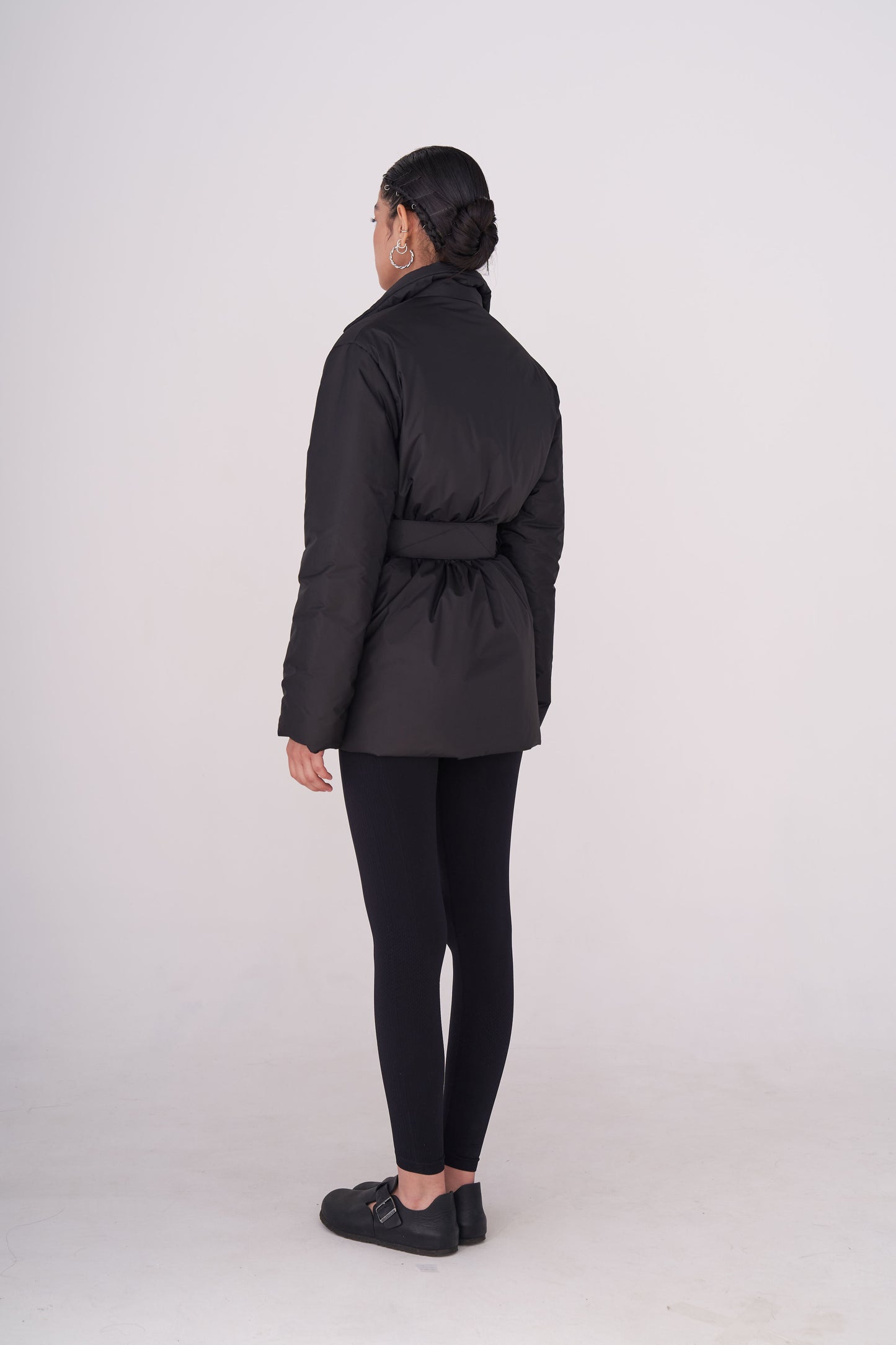 GAU coat short in black