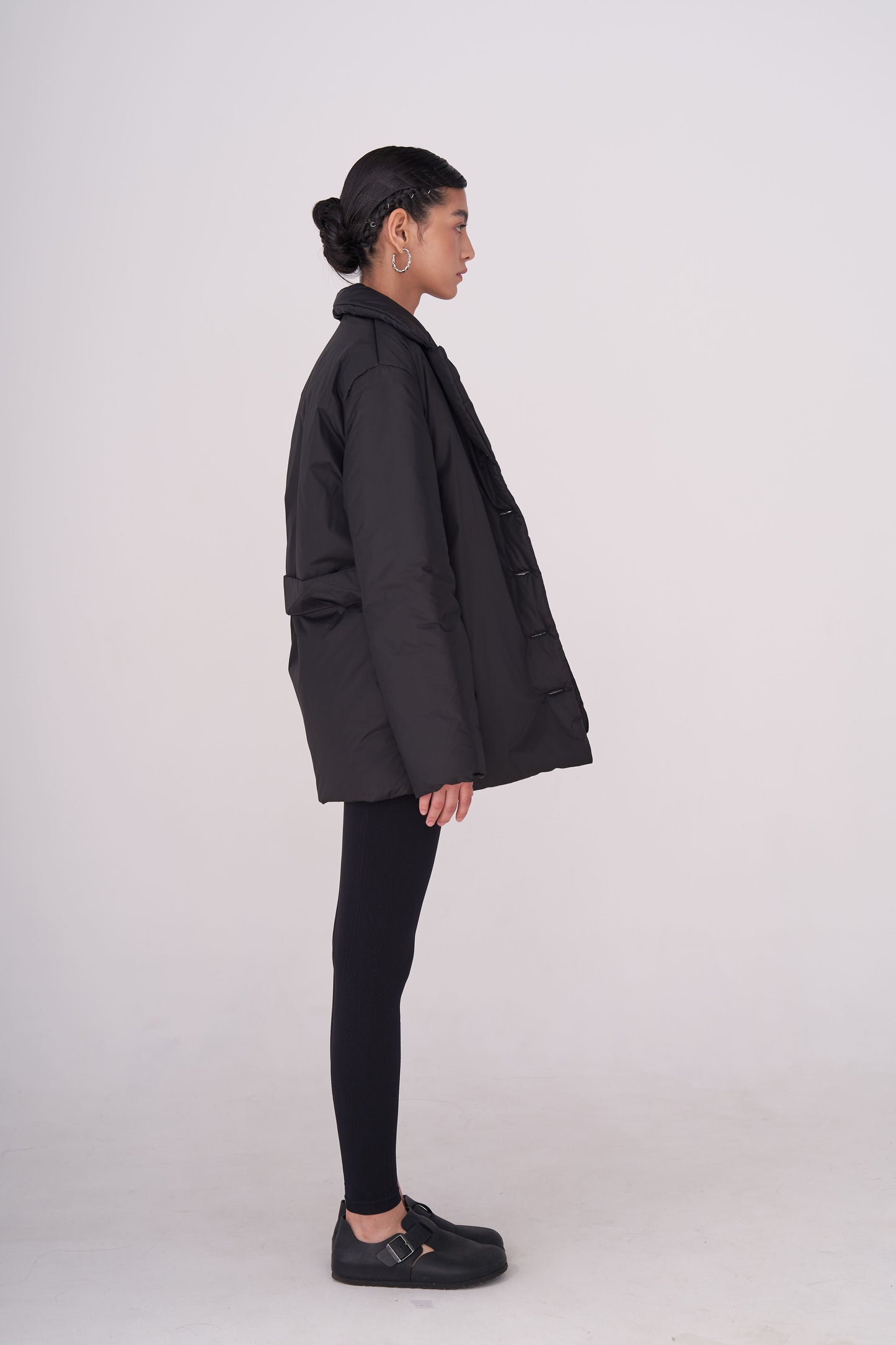 GAU coat short in black